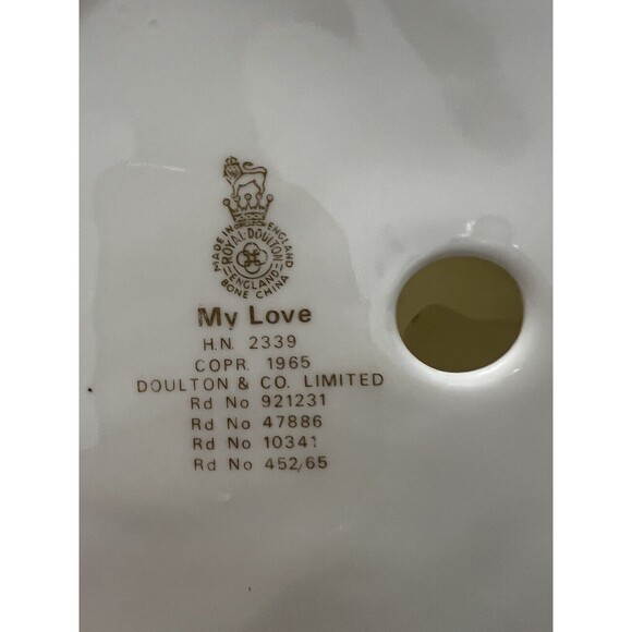 Vintage Royal Doulton My Love Figure H.N. 2339-1965 - Picture 8 of 13